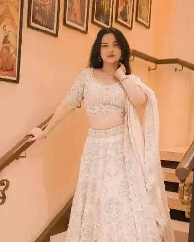 Escort Vastrapur